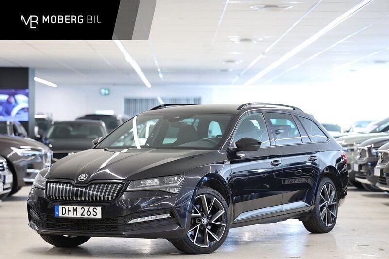 Svart Begagnad 2021 Skoda Superb SportLine Kombi | 299 900 kr (Dyr) - Bild 1/3