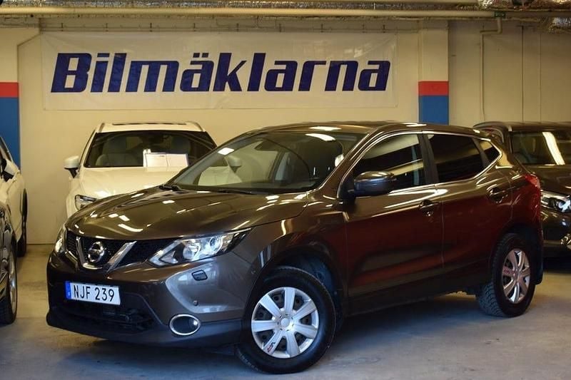 Begagnad Nissan Qashqai S 131 HK (96 kW) 2016 Brun SUV