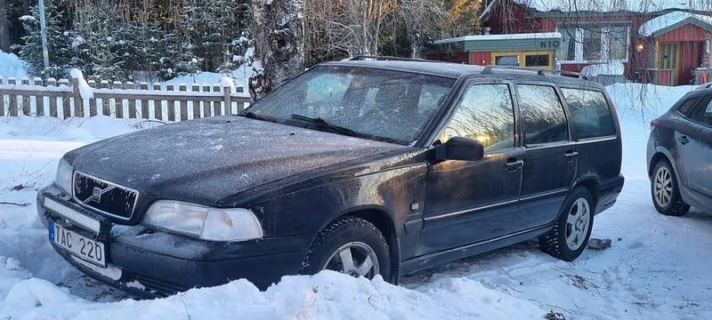 Begagnad Volvo V70 170 HK (125 kW) 1997 Kombi