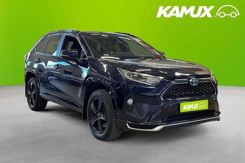 Begagnad Toyota RAV4 Edition 306 HK (225 kW) 2021 Blå SUV