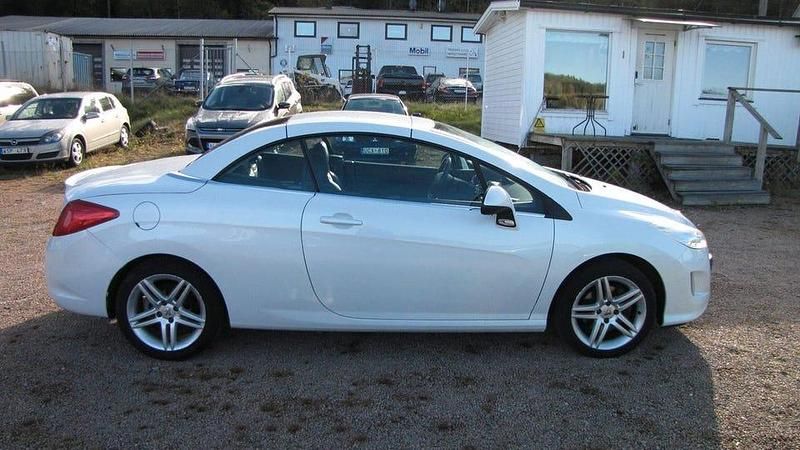 Begagnad Peugeot 308 140 HK (102 kW) 2010 Vit