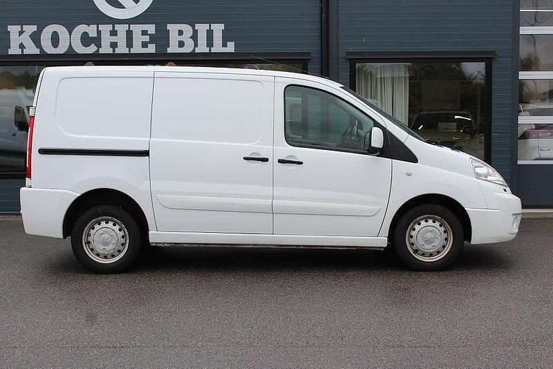 Begagnad Peugeot Expert 164 HK (120 kW) 2015 Vit Van