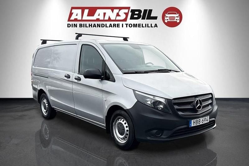Begagnad Mercedes Vito 114 HK (83 kW) 2017 Silver Van