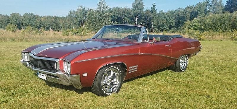 Röd Begagnad 1968 Buick Skylark Cab | 169 000 kr - Bild 1/4