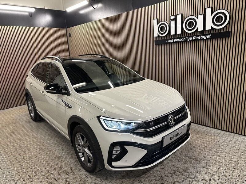 Grå Begagnad 2022 VW Taigo R-line SUV | 249 000 kr (Marknadspris) - Bild 1/4