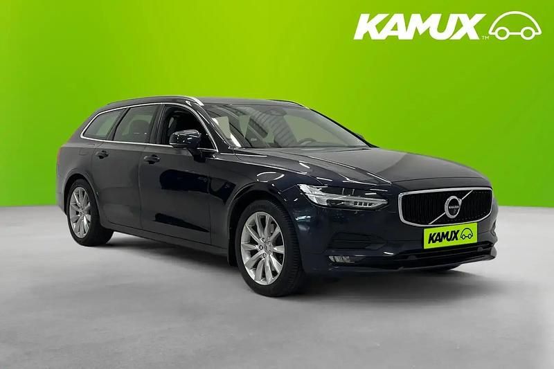 Blå Begagnad 2017 Volvo V90 Momentum Kombi | 194 700 kr (Marknadspris) - Bild 1/4