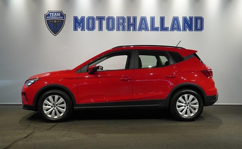 Röd Begagnad 2023 Seat Arona Style SUV | 194 900 kr (Marknadspris) - Bild 1/4