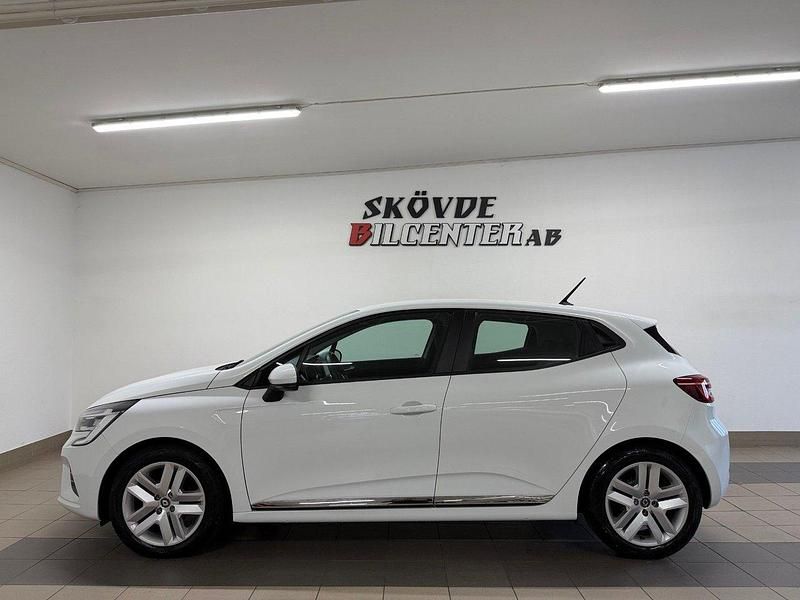 Vit Begagnad 2019 Renault Clio V Zen Halvkombi | 129 700 kr (Marknadspris) - Bild 1/4