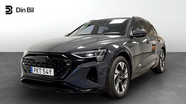 Magnetgrå Begagnad 2023 Audi Q8 e-tron Proline SUV | 459 000 kr (Bra pris) - Bild 1/4