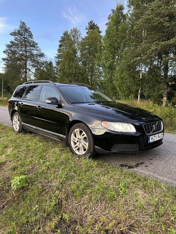 Svart Begagnad 2009 Volvo V70 Kinetic Kombi | 47 000 kr (Bra pris) - Bild 1/4