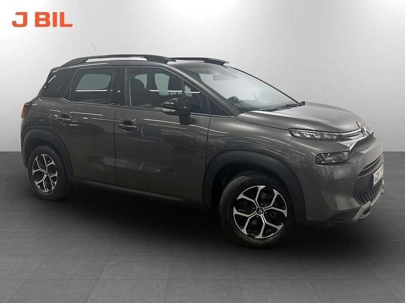 Grå Begagnad 2024 Citroën C3 Aircross Shine SUV | 219 900 kr (Marknadspris) - Bild 1/4