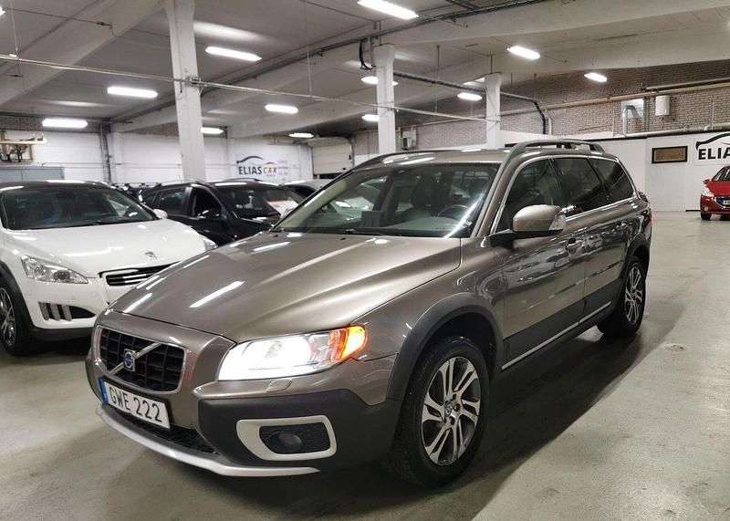 Grå Begagnad 2008 Volvo XC70 Summum SUV | 59 900 kr (Dyr) - Bild 1/4