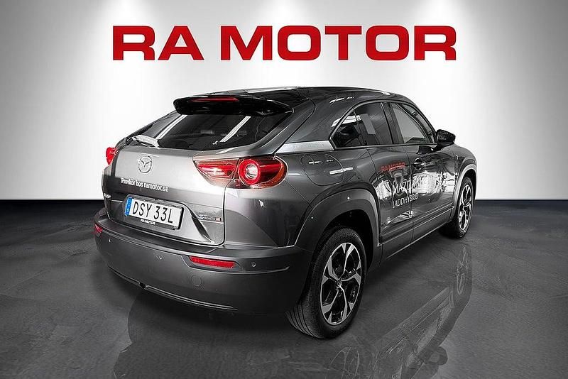 Begagnad Mazda MX30 Makoto 170 HK (125 kW) 2023 Grå (machine grey) SUV