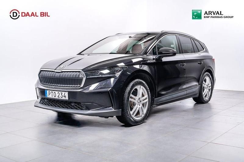 Begagnad Skoda Enyaq iV 150 kW (204 HK) 2022 Svart SUV