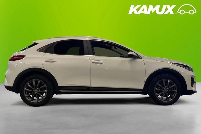 Begagnad Kia XCeed Advance 141 HK (103 kW) 2022 Vit SUV