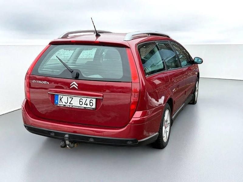 Begagnad Citroën C5 140 HK (102 kW) 2006 Röd Kombi