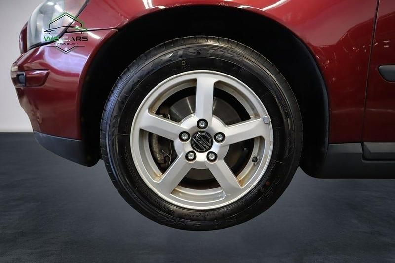 Begagnad Volvo V50 125 HK (91 kW) 2005 Röd Kombi