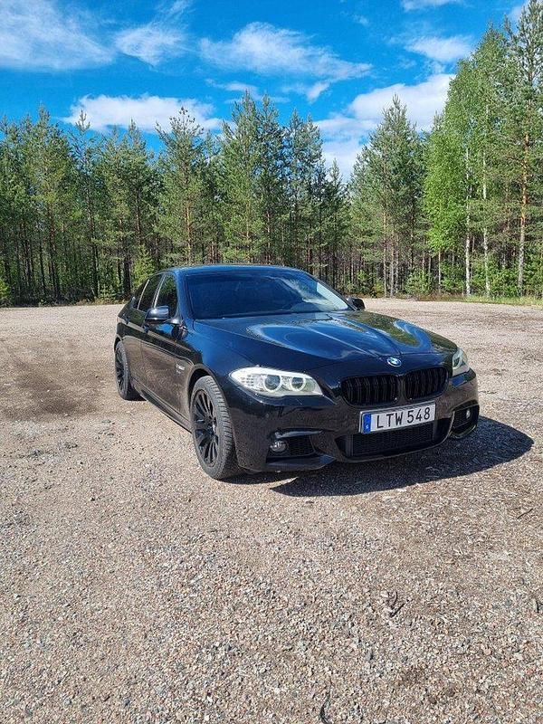 Svart Begagnad 2011 BMW 535 Sport Line Sedan | 143 000 kr (Marknadspris) - Bild 1/4