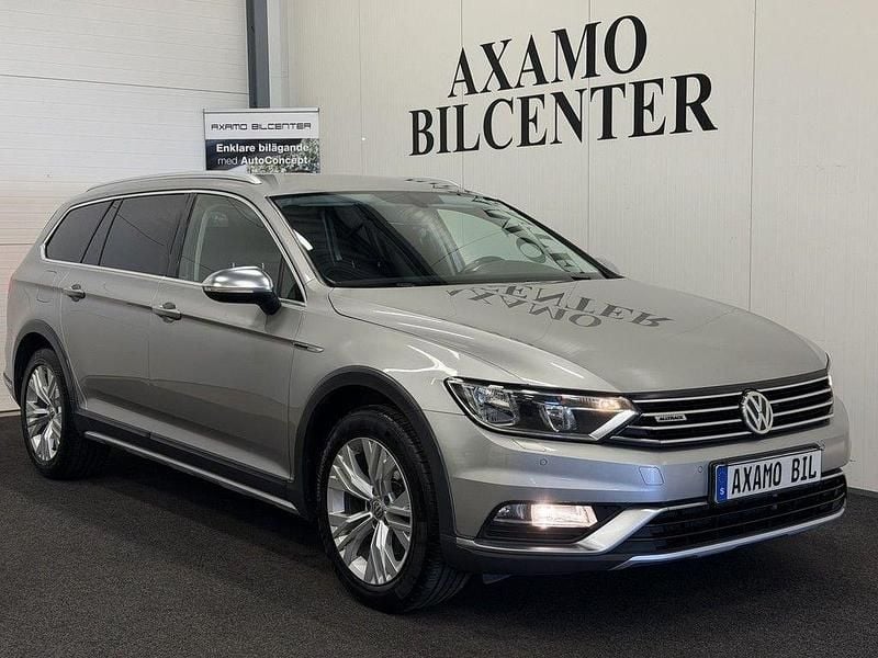 Silver Begagnad 2017 VW Passat Alltrack Kombi | 169 900 kr (Marknadspris) - Bild 1/4