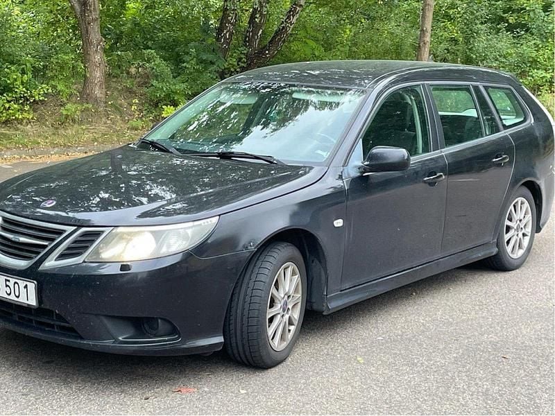 Svart Begagnad 2010 Saab 9-3 Linear Kombi | 20 000 kr (Bra pris) - Bild 1/4