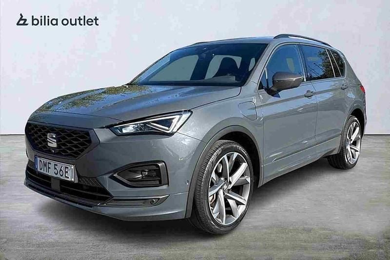 Grå Begagnad 2021 Seat Tarraco SUV | 249 900 kr - Bild 1/1