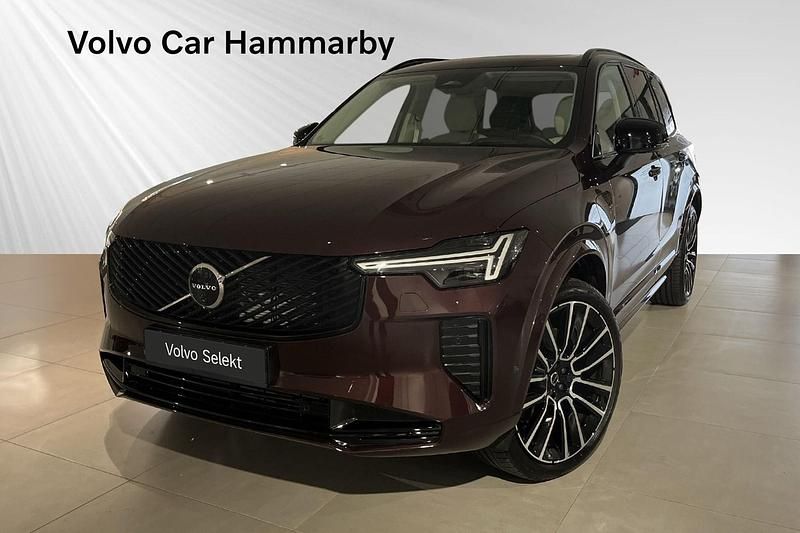 Röd Begagnad 2025 Volvo XC90 SUV | 979 000 kr - Bild 1/3