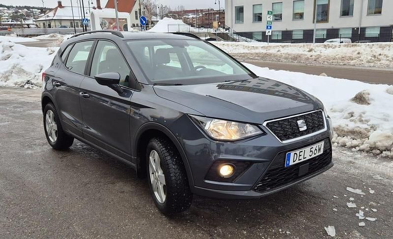 Begagnad 2019 Seat Arona SUV | 144 000 kr (Marknadspris) - Bild 1/4