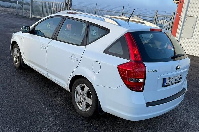 Begagnad 2010 Kia Ceed Sportswagon Kombi | 26 000 kr (Bra pris) - Bild 1/4