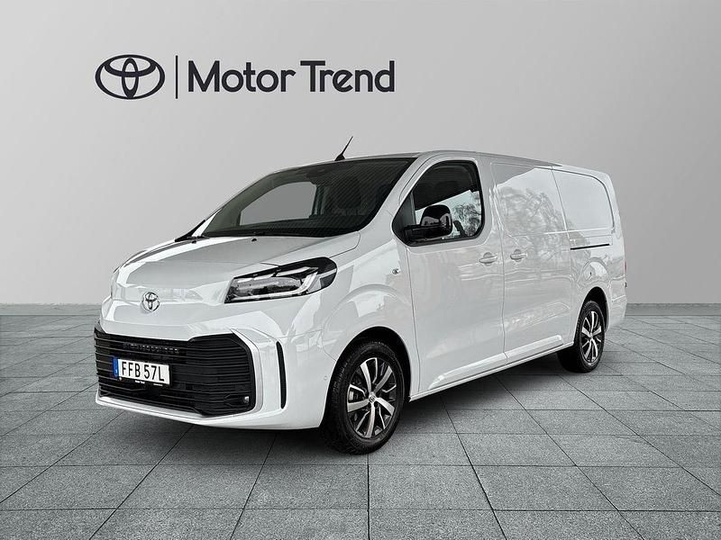 Vit Begagnad 2024 Toyota Proace Van | 509 000 kr - Bild 1/4