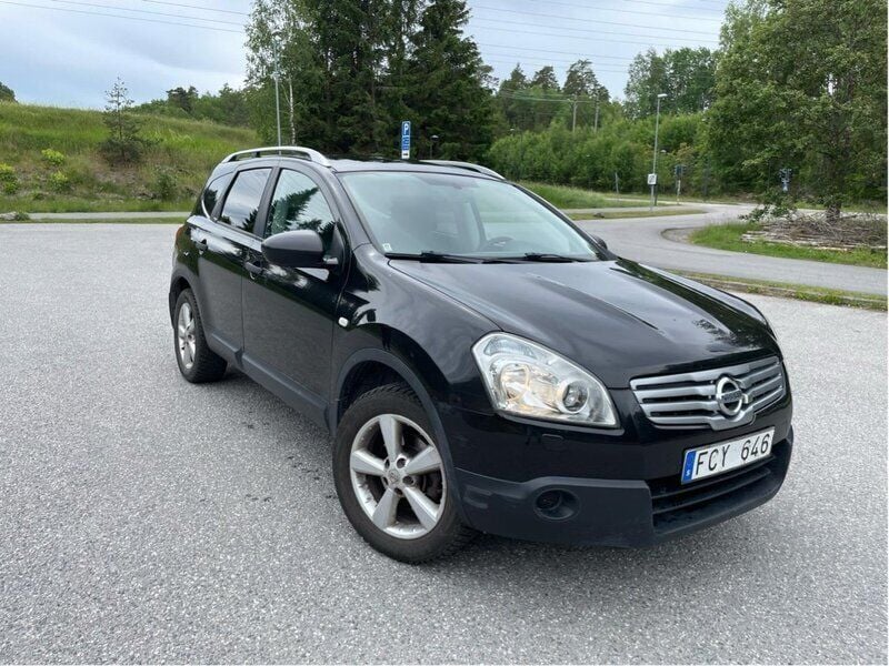 Svart Begagnad 2010 Nissan Qashqai +2 SUV | 37 000 kr (Superpris) - Bild 1/4