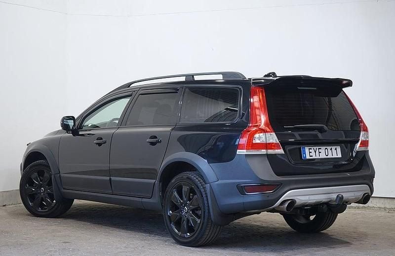 Begagnad Volvo XC70 Momentum 181 HK (133 kW) 2015 Svart Kombi