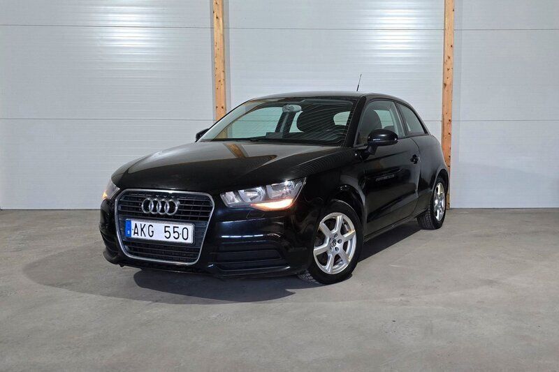 Svart Begagnad 2011 Audi A1 Comfort Halvkombi | 94 800 kr (Marknadspris) - Bild 1/3