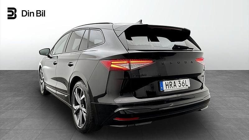 Begagnad Skoda Enyaq iV SportlinePlus 194 kW (265 HK) 2023 Svart SUV