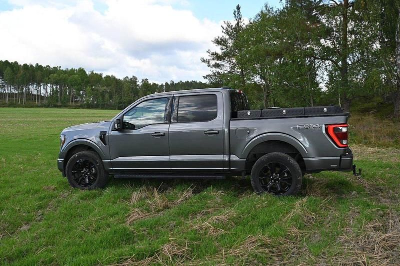 Begagnad 2023 Ford F-150 Pickup | 787 500 kr - Bild 1/4