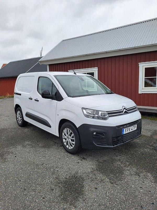 Begagnad 2022 Citroën e-Berlingo Minibuss | 182 000 kr - Bild 1/4