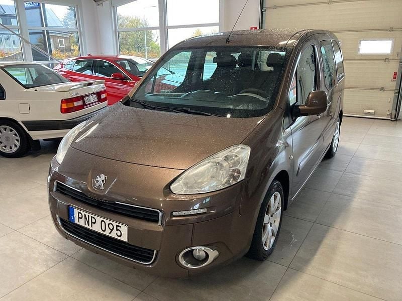 Okänd Begagnad 2014 Peugeot Partner Tepee Minibuss | 69 500 kr (Dyr) - Bild 1/4