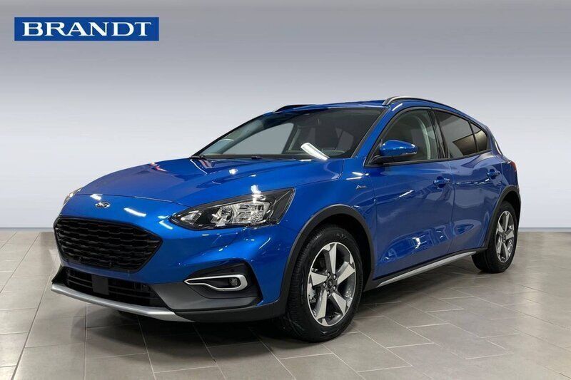 Begagnad 2023 Ford Focus Halvkombi | 2 995 kr - Bild 1/4
