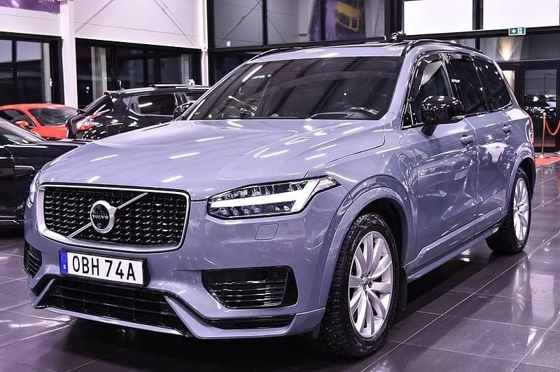 Begagnad Volvo XC90 R-Design 303 HK (222 kW) 2019 Grå SUV
