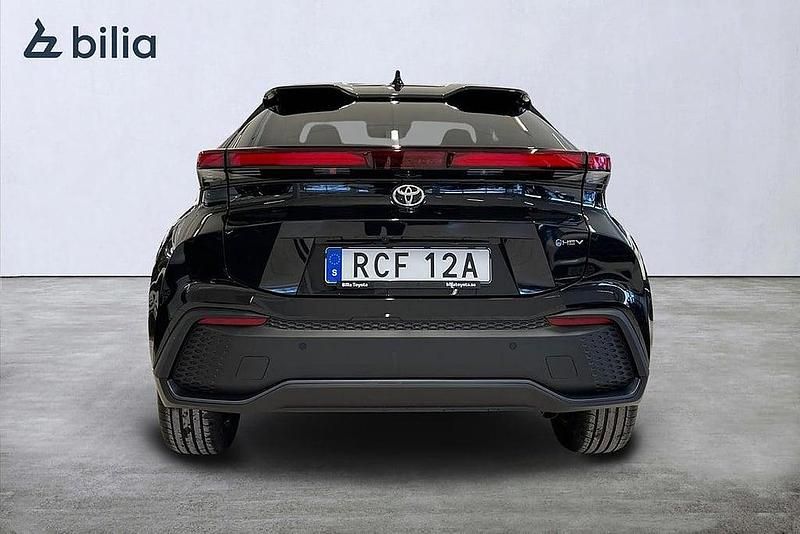 Ny Toyota C-HR Style 141 HK (103 kW) 2025 Svart SUV