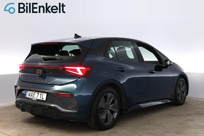 Begagnad Cupra Born 150 kW (204 HK) 2023 Halvkombi