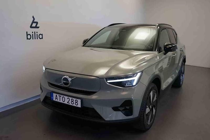 Grön Begagnad 2024 Volvo XC40 Single Motor Extended Range SUV | 429 500 kr - Bild 1/1