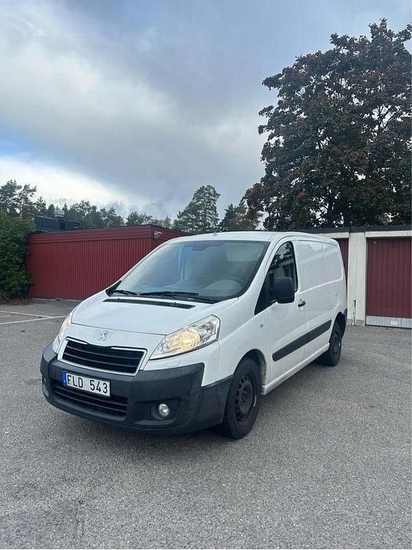 Vit Begagnad 2013 Peugeot Expert Van | 49 000 kr (Bra pris) - Bild 1/2