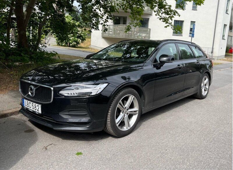 Svart Begagnad 2018 Volvo V90 Business Edition Kombi | 139 000 kr (Bra pris) - Bild 1/4