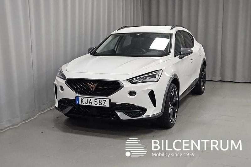Vit Begagnad 2024 Cupra Formentor SUV | 287 900 kr (Marknadspris) - Bild 1/4