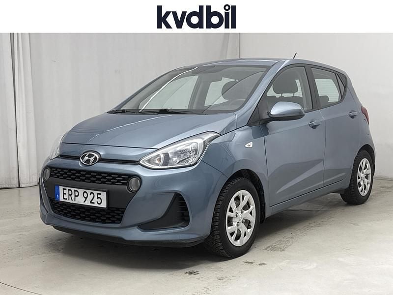 Blå Begagnad 2018 Hyundai i10 Halvkombi | 110 000 kr - Bild 1/3