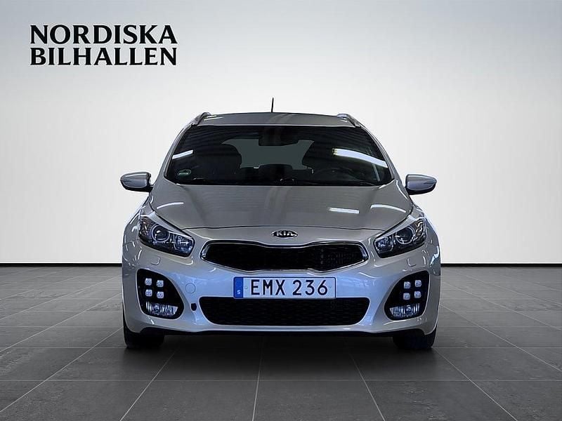 Begagnad Kia Ceed Sportswagon GT-Line 136 HK (100 kW) 2015 Grå Kombi