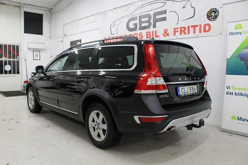 Begagnad Volvo XC70 Momentum 181 HK (133 kW) 2014 Svart Kombi