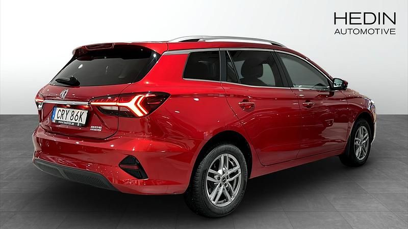 Begagnad MG MG5 EV Long Range 11 kW (15 HK) 2023 Röd Kombi