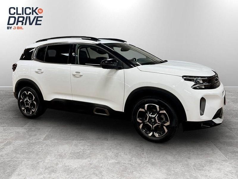 Vit Begagnad 2023 Citroën C5 Aircross PureTech SUV | 279 900 kr (Marknadspris) - Bild 1/4