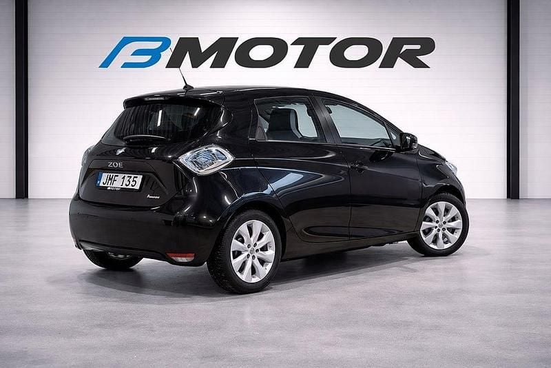 Begagnad Renault Zoe 64 kW (88 HK) 2015 Svart Halvkombi